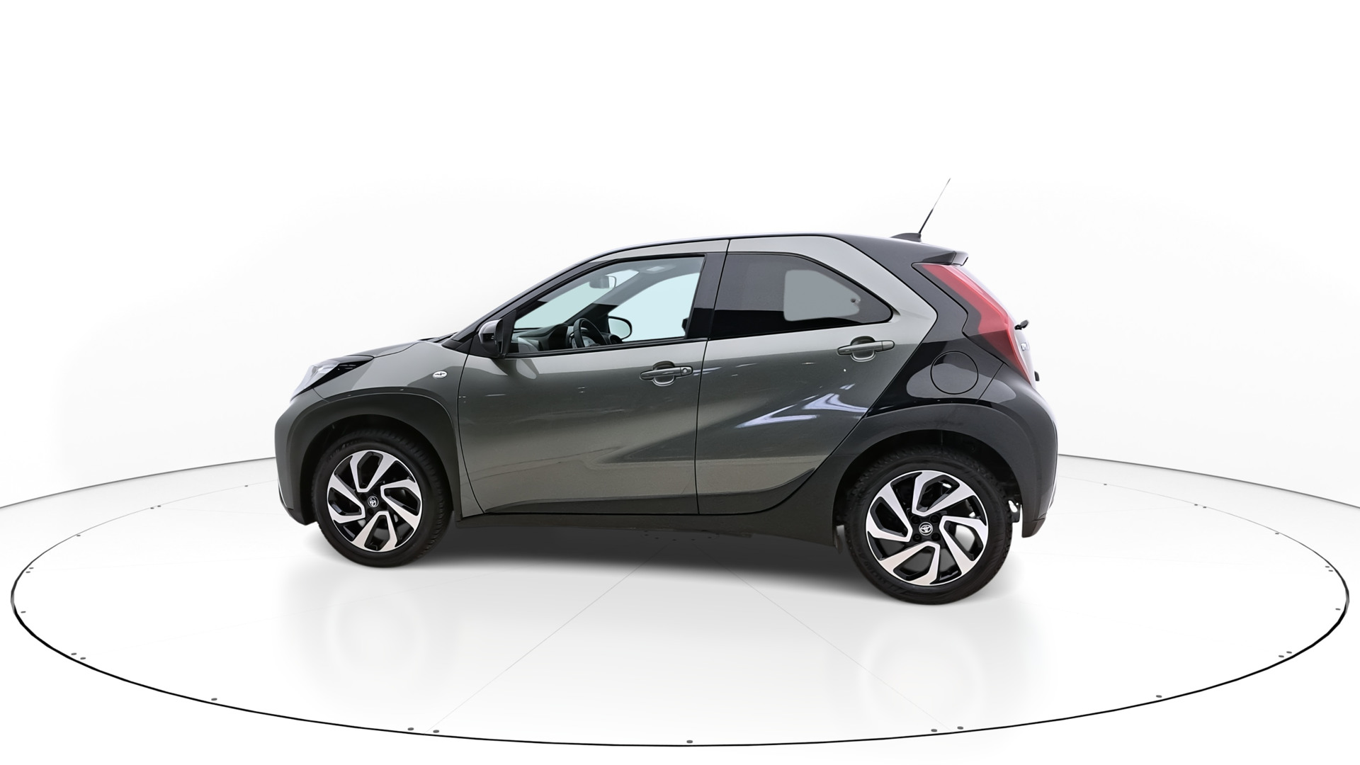 Vue angle 80 degrés Aygo X