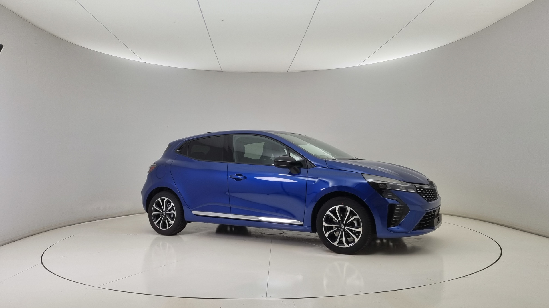 Vue angle 300 degrés Clio 5P